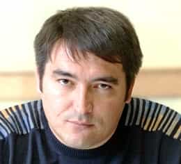 Рустам ТЕМИРГАЛИЕВ,  член Президиума Верховного Совета АРК,  кандидат наук в области  государственного управления